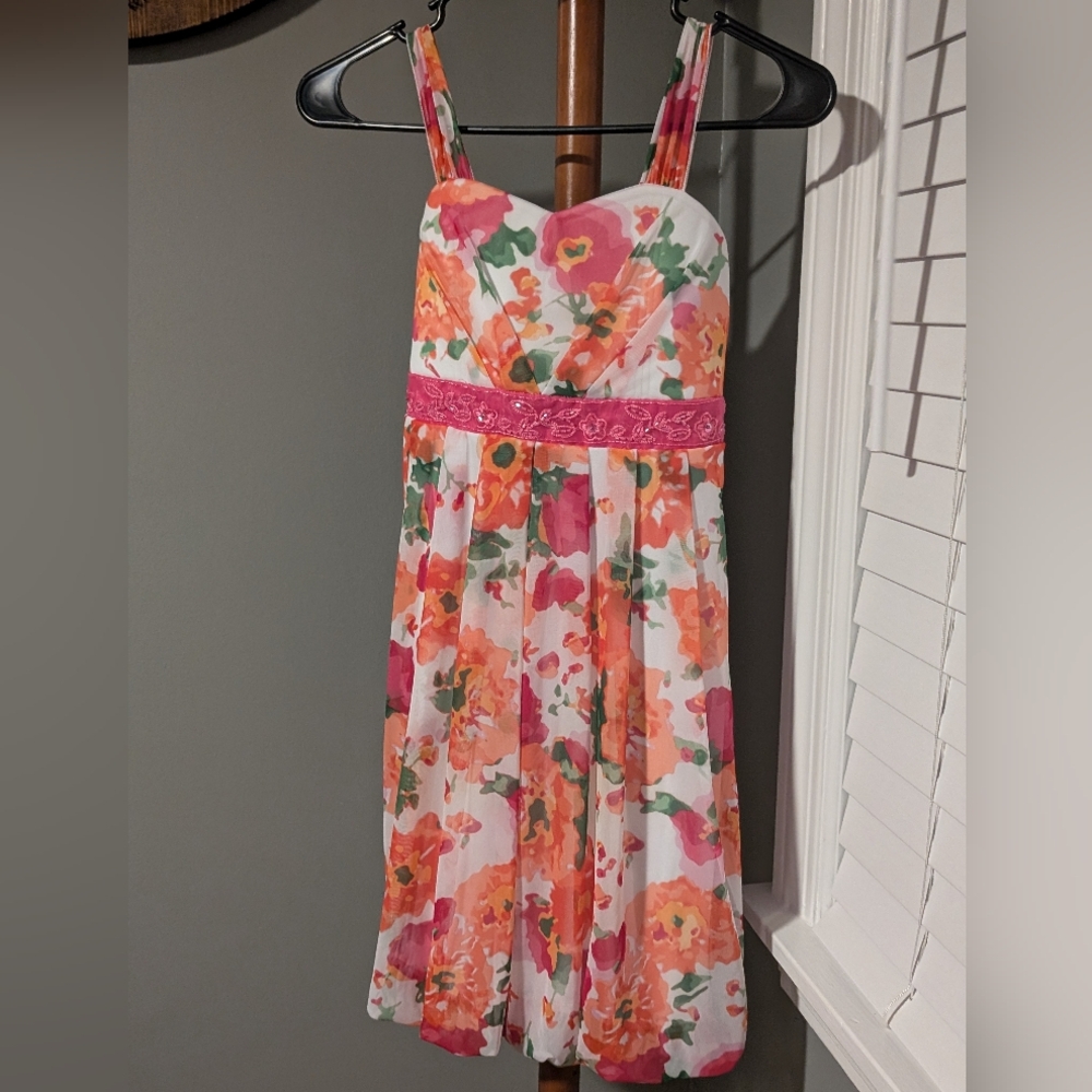 Girls dress